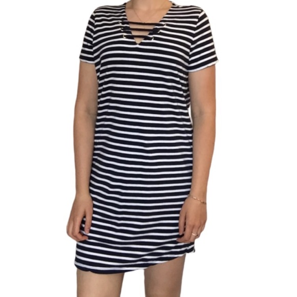 Michael Kors Dresses & Skirts - Michael Kors Striped T Shirt Dress